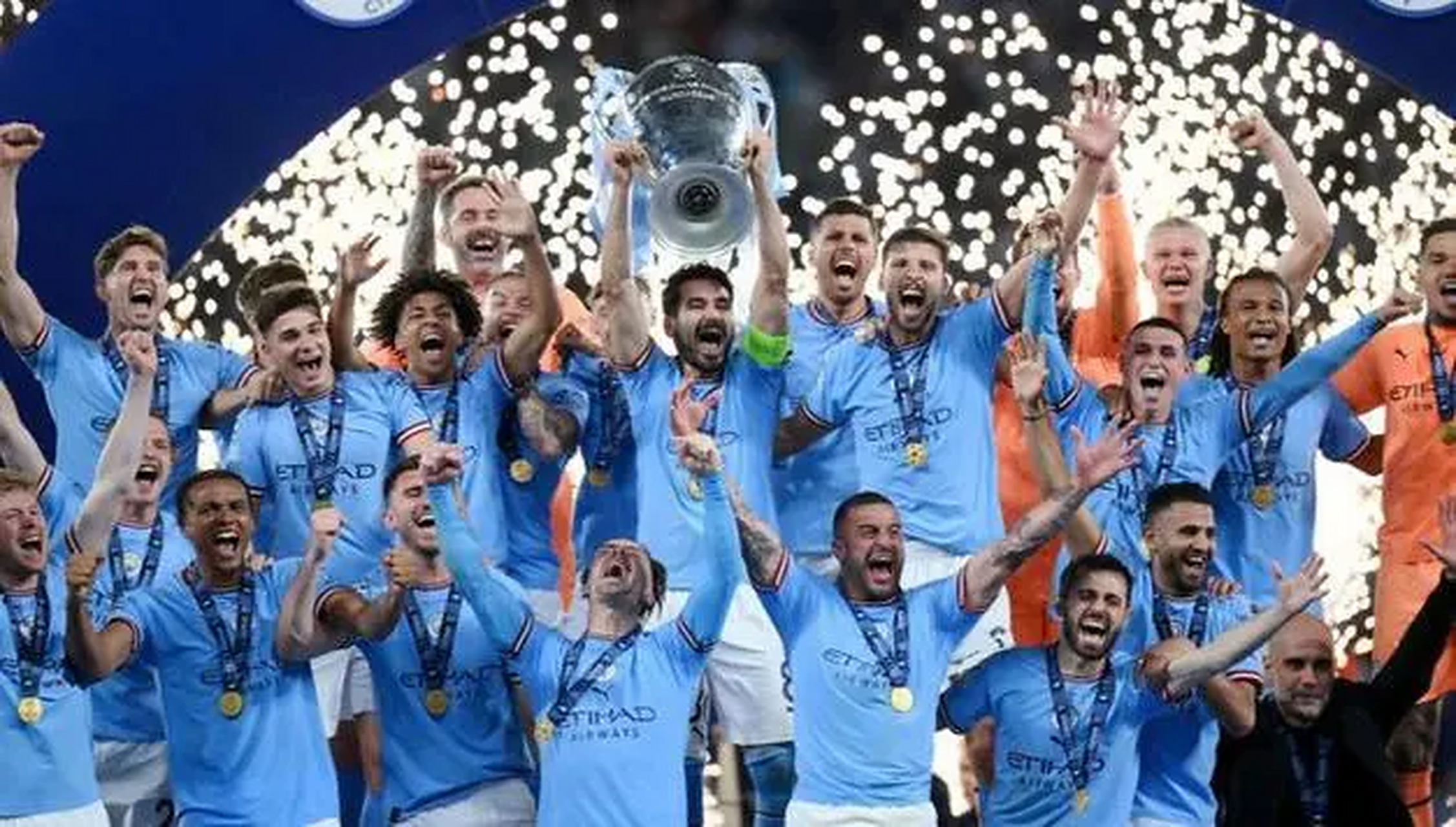 乐鱼官网-曼城剑指欧冠冠军，小组出线成形势所向