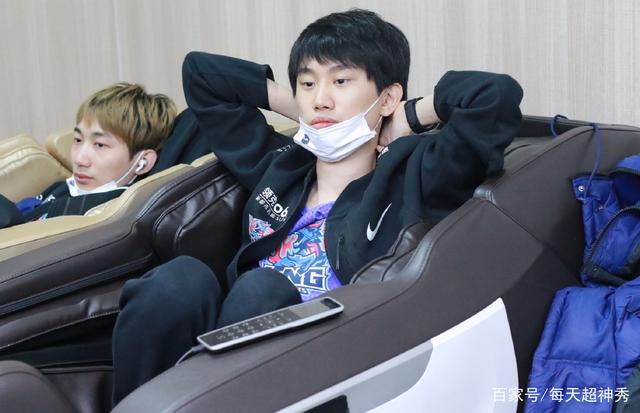 乐鱼在线娱乐-HKA血洗100T，Clid完成史诗逆转激烈交锋入围赛，技惊四座的简单介绍