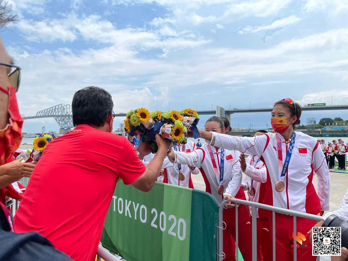 英国赛艇团队合作默契,雄霸赛场 英国赛艇团队合作默契,雄霸赛场