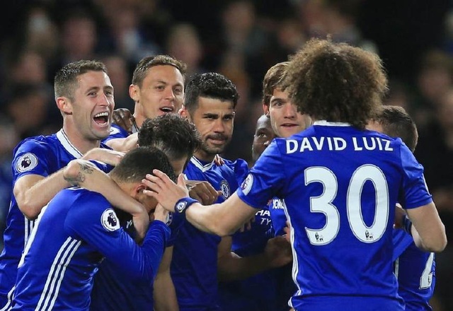 蓝军赢得胜利，积分榜位稳居前列的简单介绍