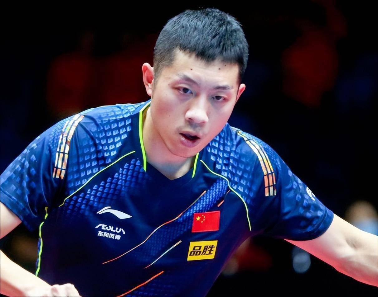 包含德国队鏖战英格兰队，许昕状态火热的词条